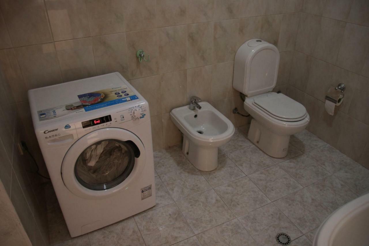 טיראנה Eden Hostel מראה חיצוני תמונה